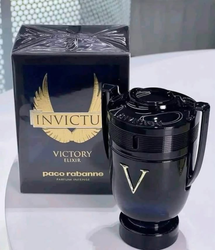 5 PERFUMES + 3 OBSEQUIO (Invictus Victory Elixir - Born in roma intense - Le male elixir - Stronger Intensely - Y Edp Yves + 3 Perfumero)