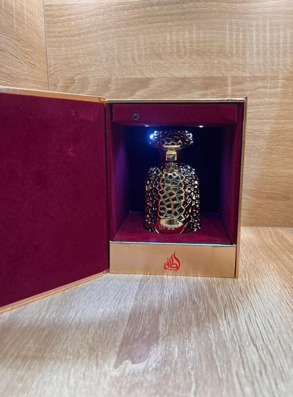 3 PERFUMES + 3 OBSEQUIO (Emeer - Bharara King - Oud For Glory + 3 Perfumero)