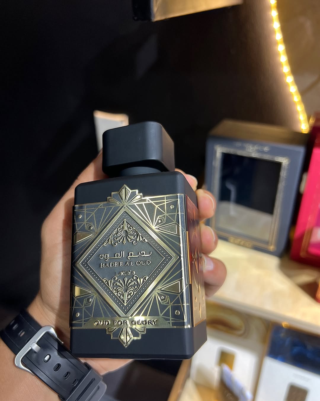 Oud For Glory Lattafa - 100ml - OBSEQUIO